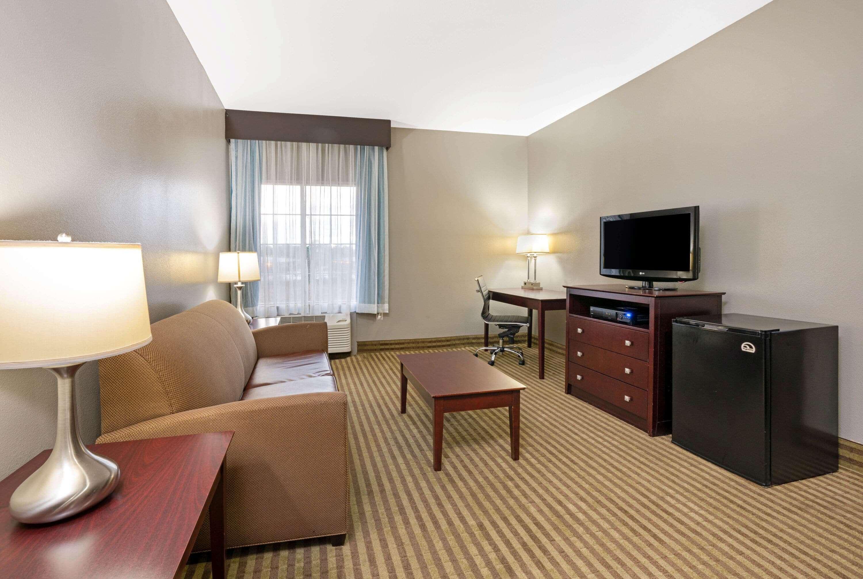 La Quinta By Wyndham Houston Iah Bush Intl Airport E Hotel Humble Eksteriør billede
