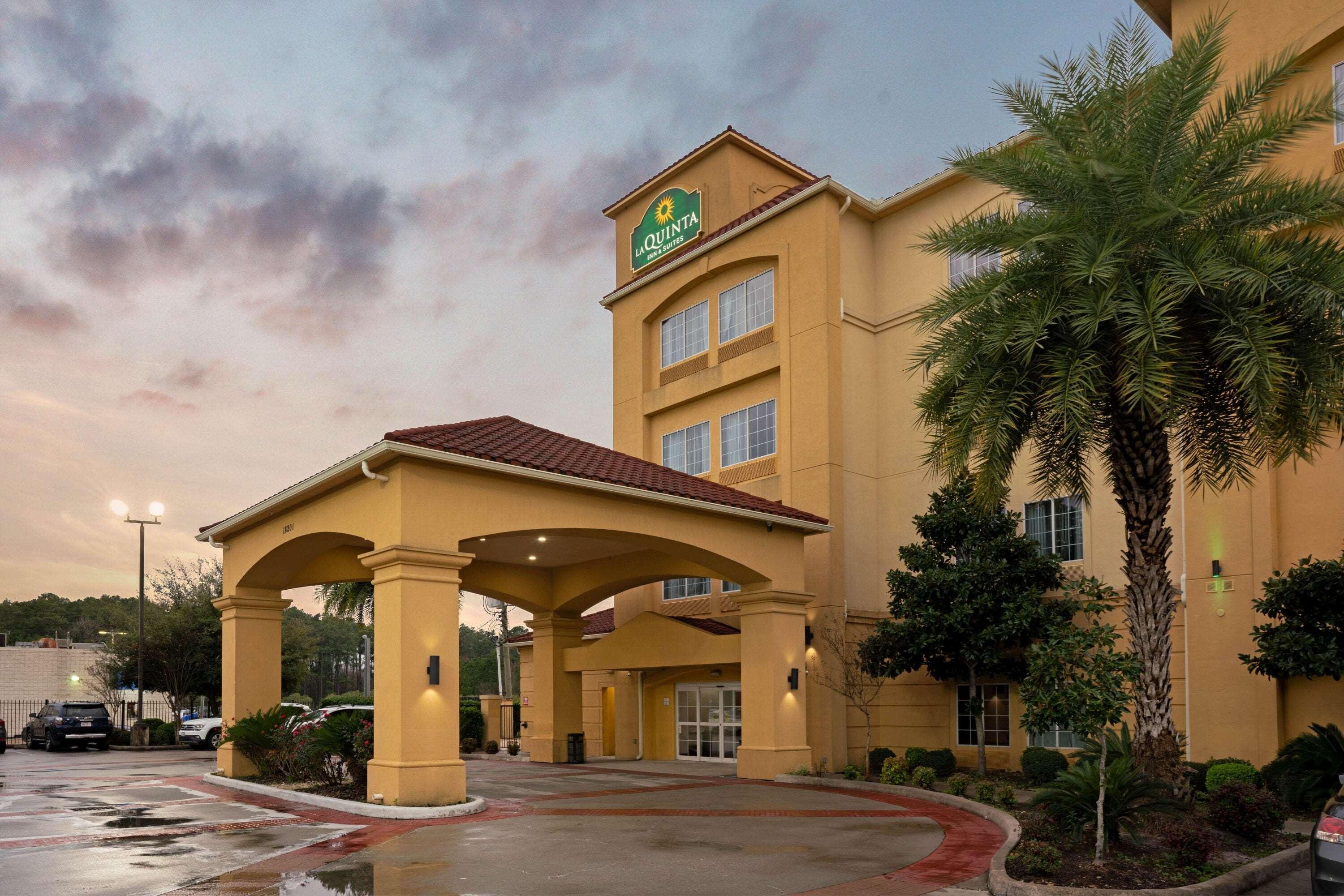 La Quinta By Wyndham Houston Iah Bush Intl Airport E Hotel Humble Eksteriør billede