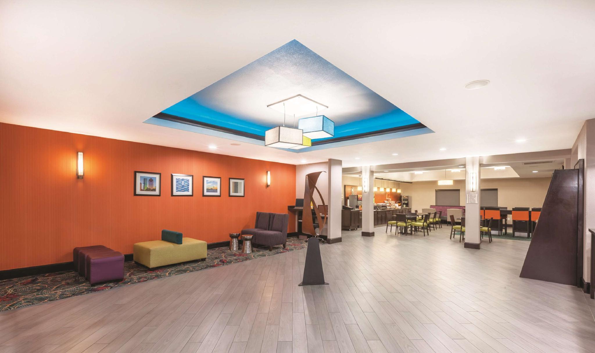 La Quinta By Wyndham Houston Iah Bush Intl Airport E Hotel Humble Eksteriør billede
