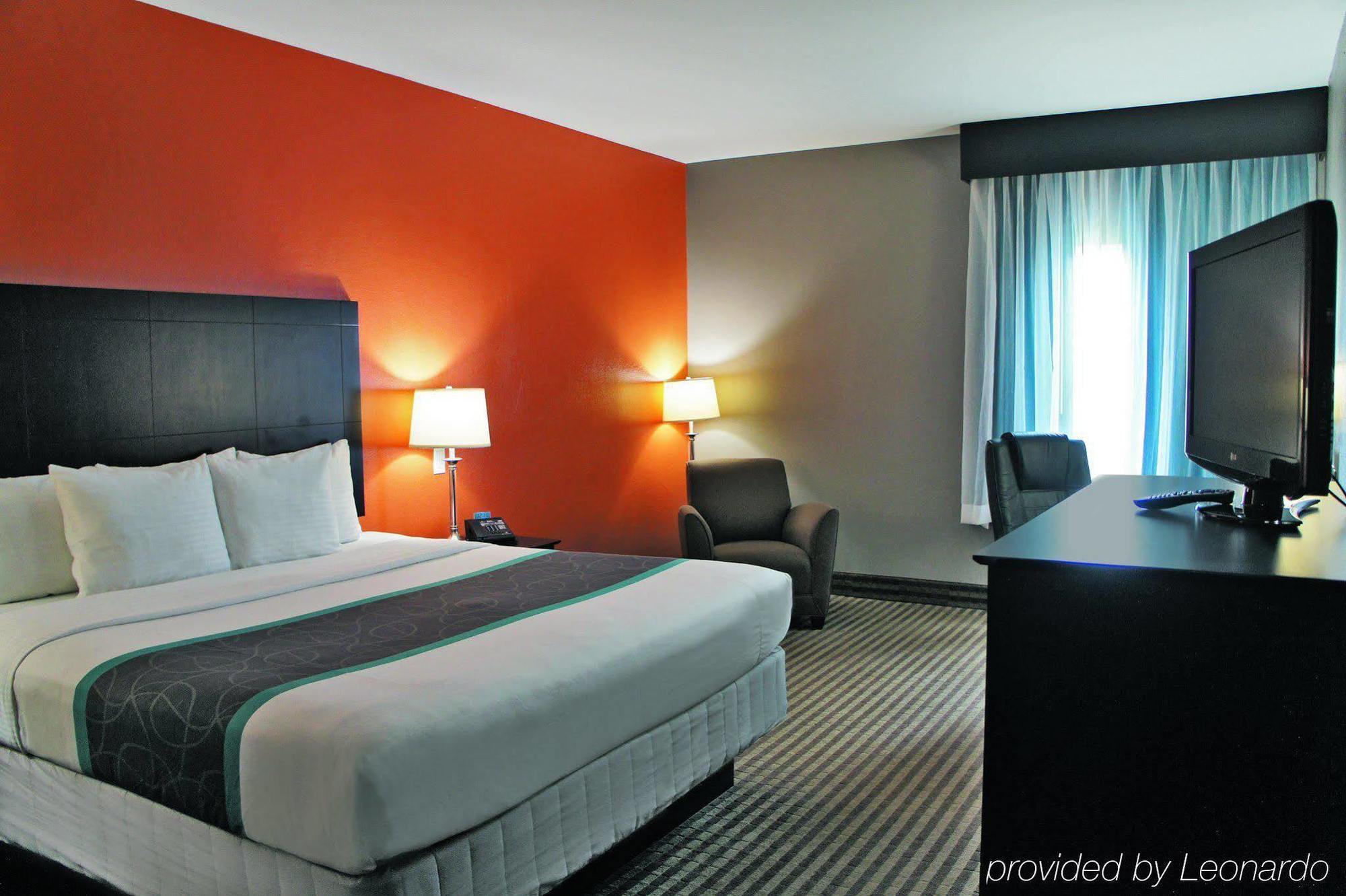 La Quinta By Wyndham Houston Iah Bush Intl Airport E Hotel Humble Eksteriør billede